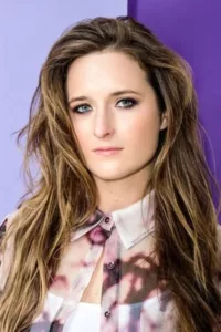 Grace Gummer is an American actress who received a Theatre World Award for her Broadway debut in the 2011 revival of Arcadia. Her television work includes recurring roles on the HBO series The Newsroom (2013–14), and the FX series American […]