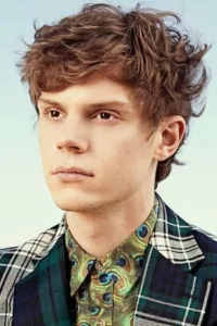 Evan Thomas Peters is an American actor. He is best known for his multiple roles on the FX anthology series American Horror Story, as Stan Bowes in the first season of the FX ballroom drama series Pose, and as Peter […]