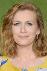 Mireille Enos (born 22 September 1975, height 5′ 2″ (1,57 m)) is an actress who grew up in Houston, Texas. Enos studied at Brigham Young University. She is a member of The Church of Jesus Christ of Latter-day Saints. She […]